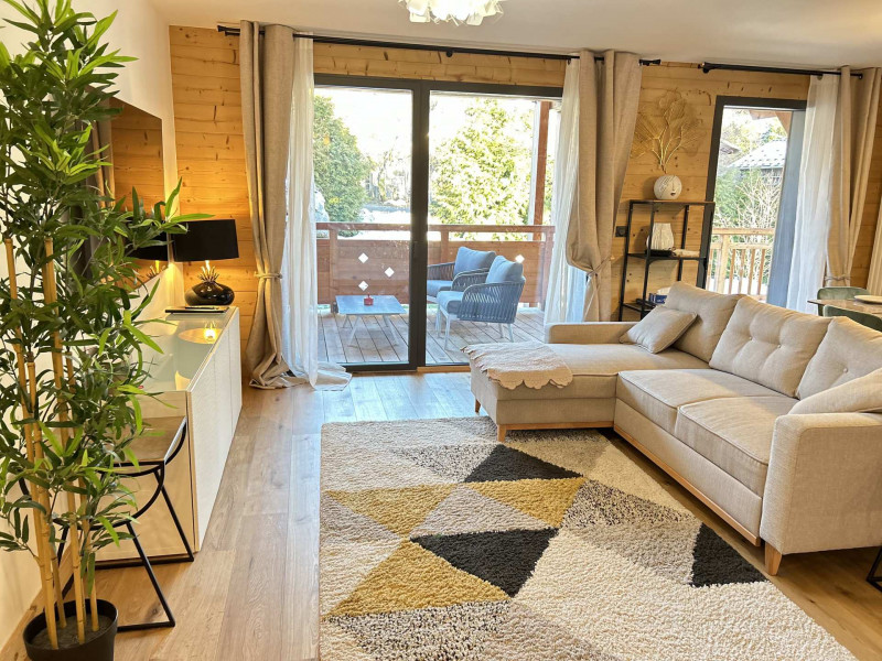 _lv_images__lot_0109021927_02_18437685