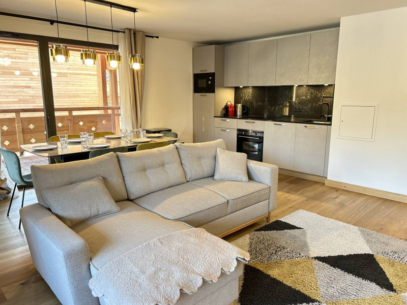 _lv_images__lot_0109021927_04_18380984