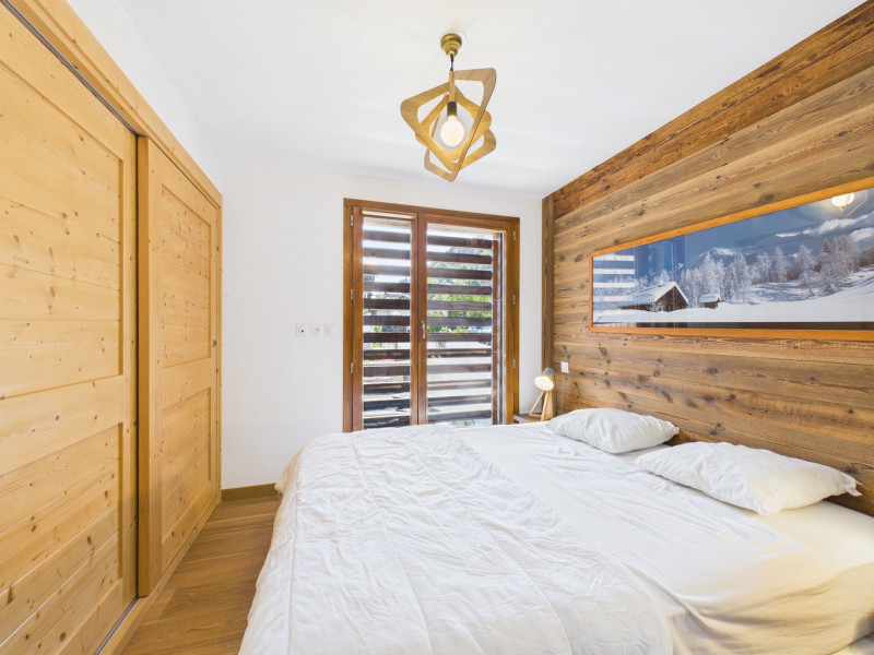 _lv_images__lot_0109021931_11_20439128
