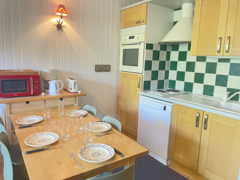 _lv_images__lot_0109021935_03_19381327