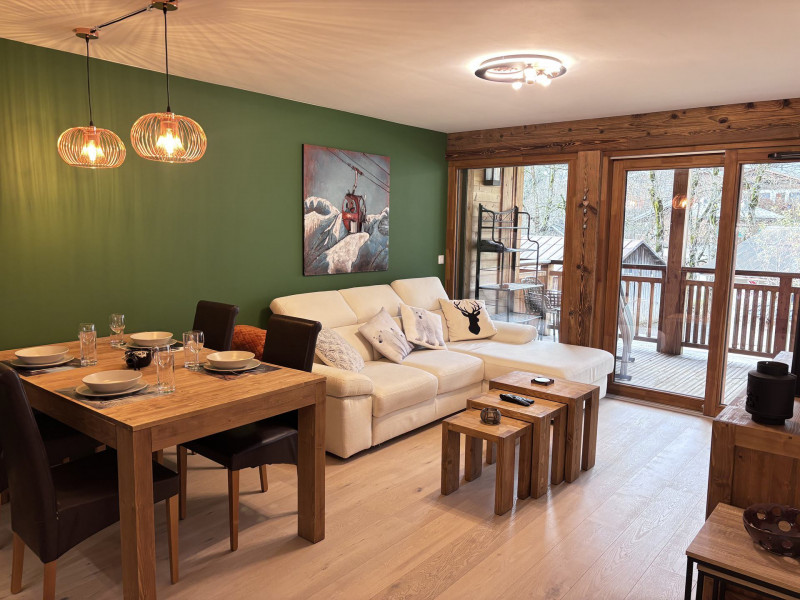 _lv_images__lot_0109021991_01_18438520