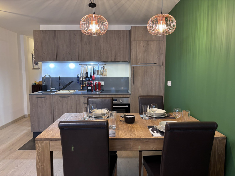 _lv_images__lot_0109021991_08_18164765