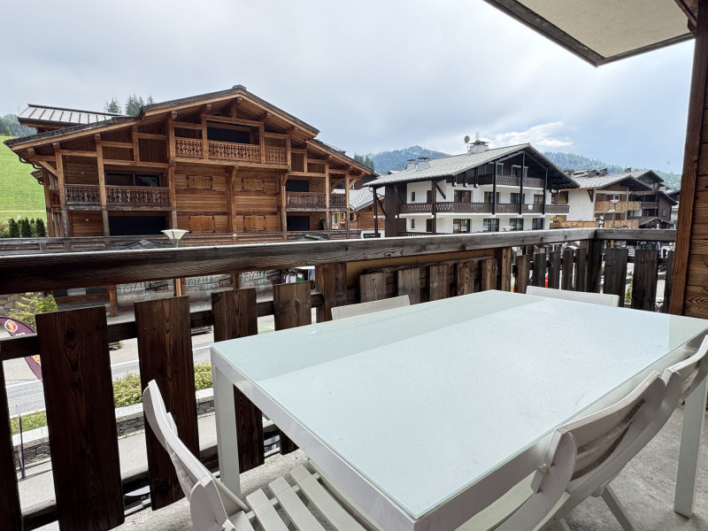 _lv_images__lot_0109022012_10_18494706