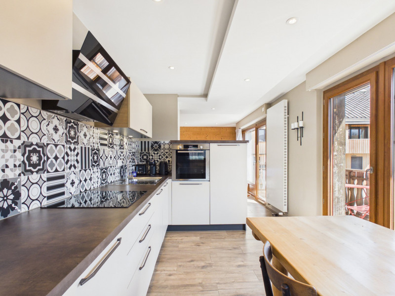 _lv_images__lot_0109022022_07_19379265