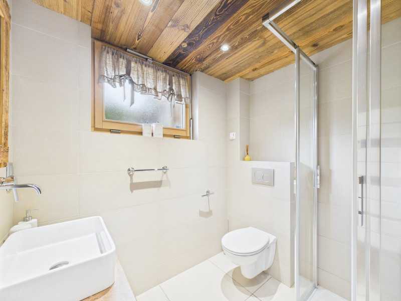 _lv_images__lot_0109022031_13_19304084