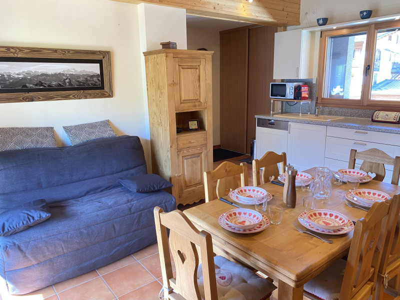 _lv_images__lot_0109022056_04_17868554