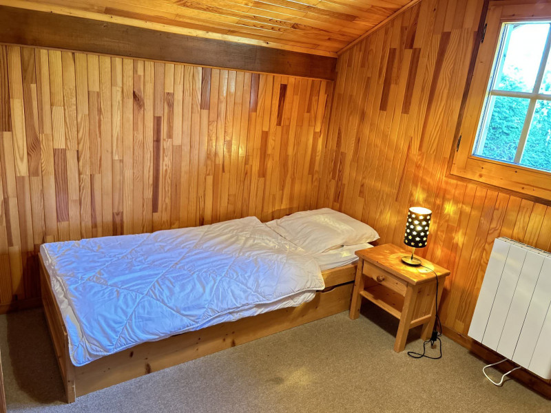 _lv_images__lot_0109022071_09_16929300