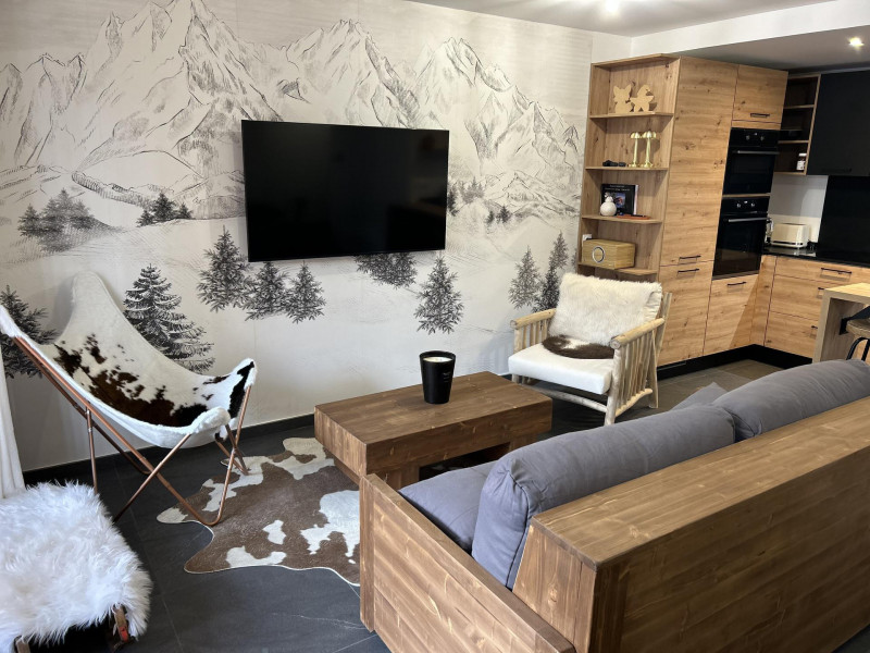 _lv_images__lot_0109022085_04_18795014