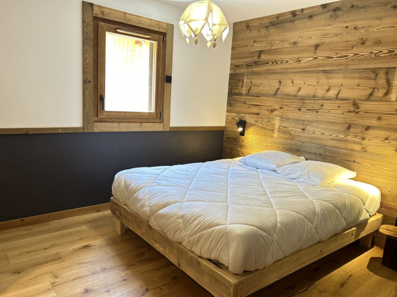 _lv_images__lot_0109022087_06_18437622