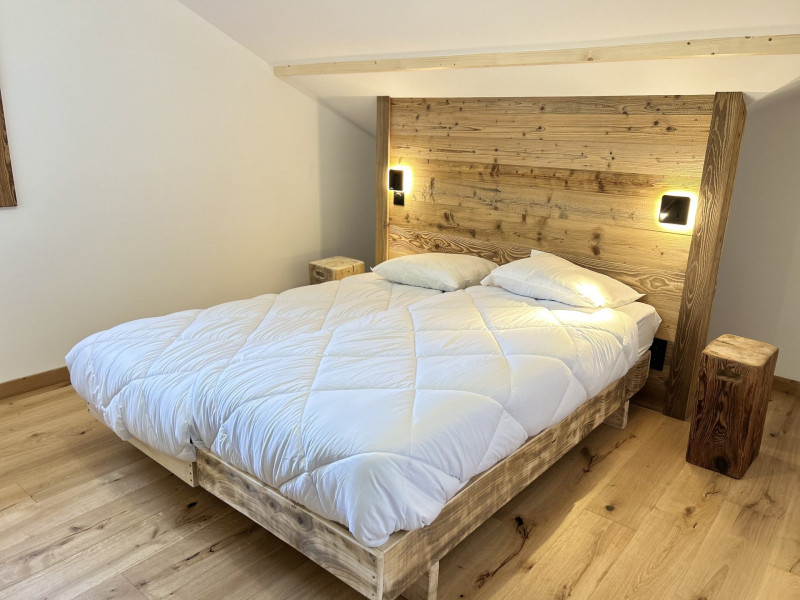 _lv_images__lot_0109022087_11_18851330