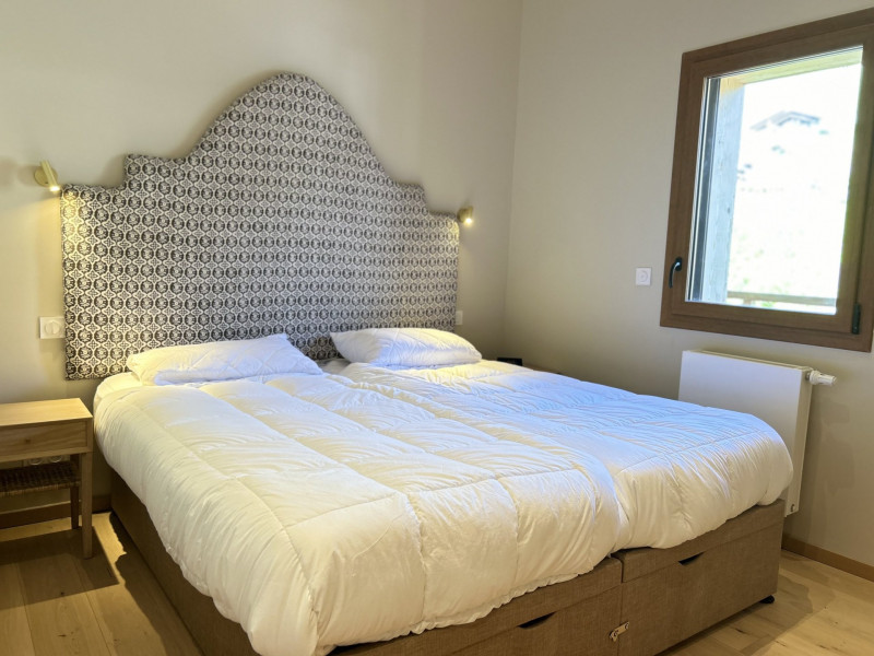 _lv_images__lot_0109022092_07_18795399