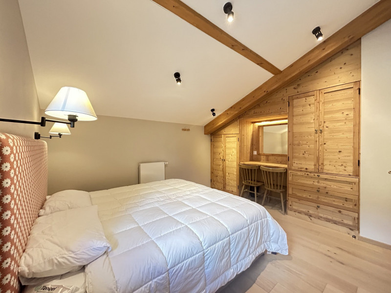 _lv_images__lot_0109022092_10_17677023 _lv_images__lot_0109022092_10_17677023