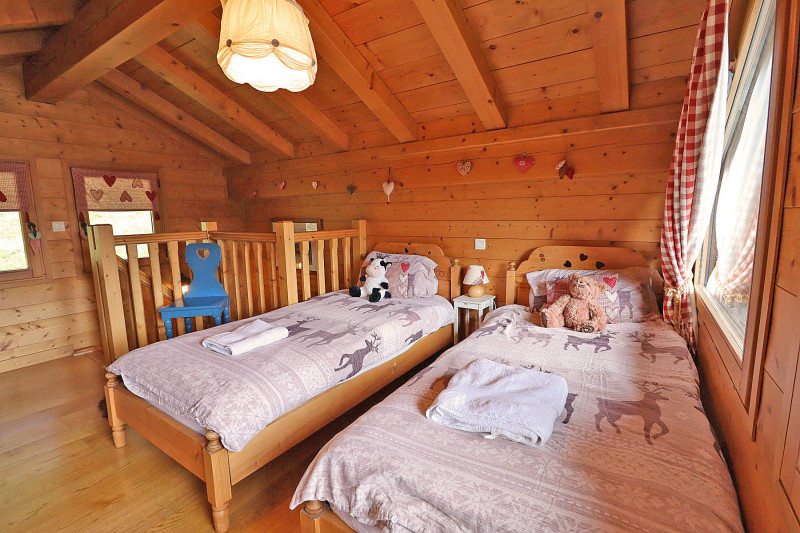 _lv_images__lot_0109022124_13_17886425