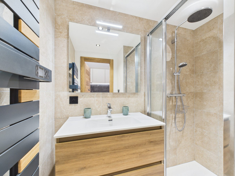 _lv_images__lot_0109022140_11_19360963