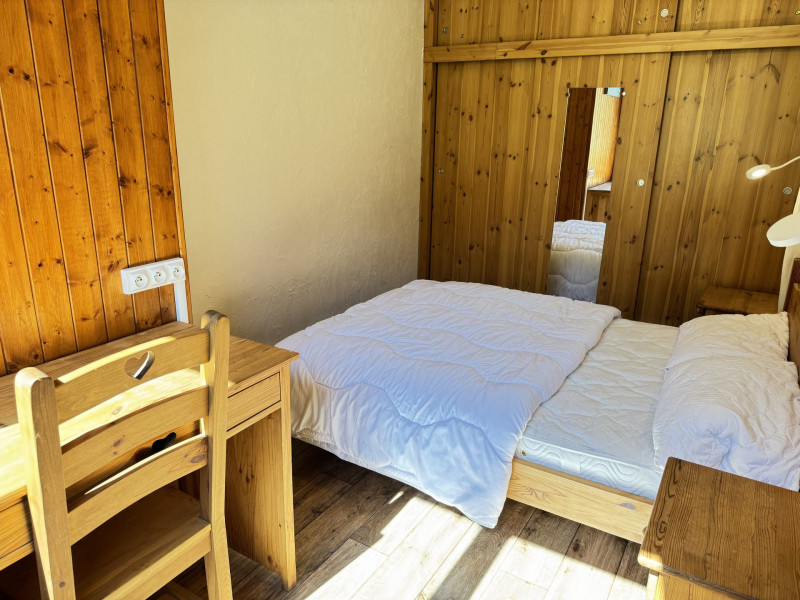 _lv_images__lot_0109022146_07_18428842