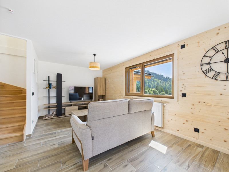 _lv_images__lot_0109022150_03_17154042