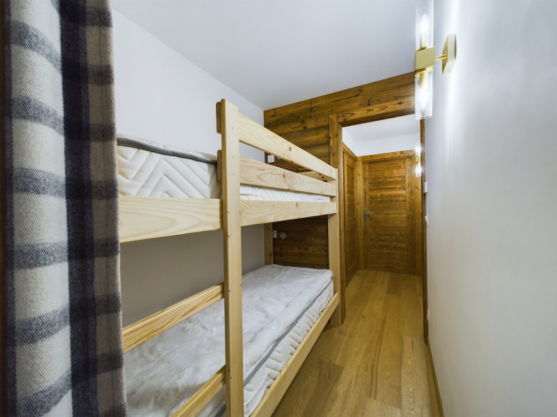 _lv_images__lot_0109022154_12_18115331 _lv_images__lot_0109022154_12_18115331