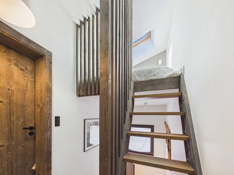 _lv_images__lot_0109022165_10_19379949