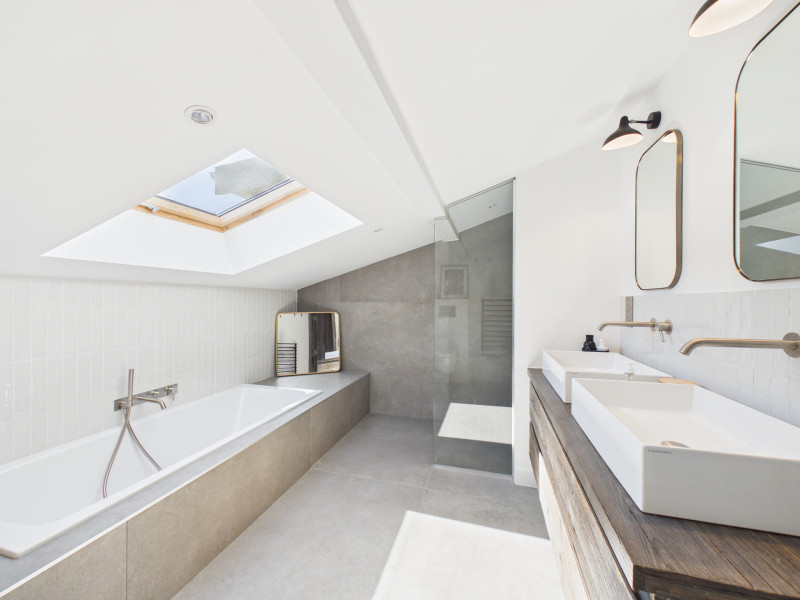 _lv_images__lot_0109022165_12_19379951