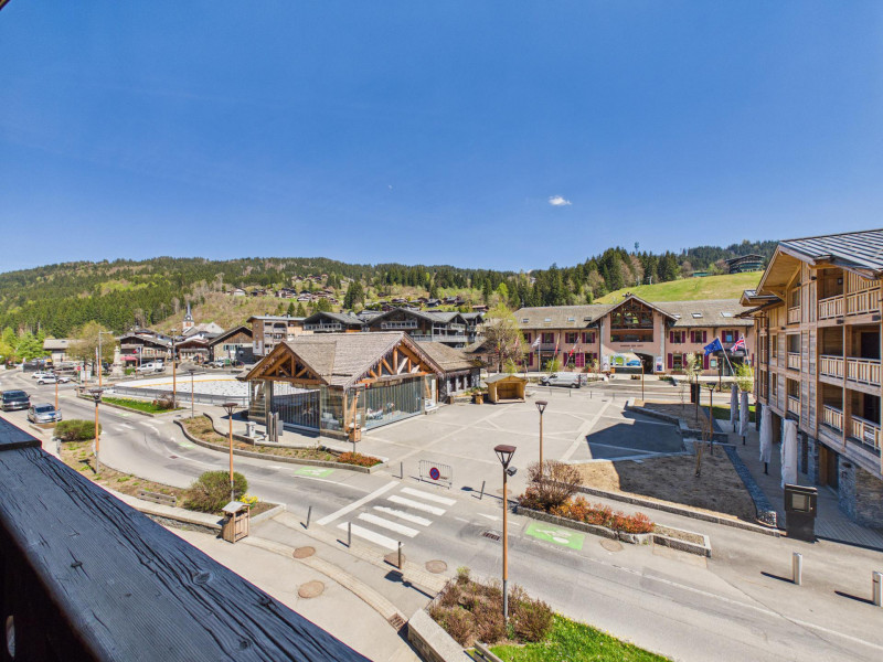 _lv_images__lot_0109022165_16_20438188