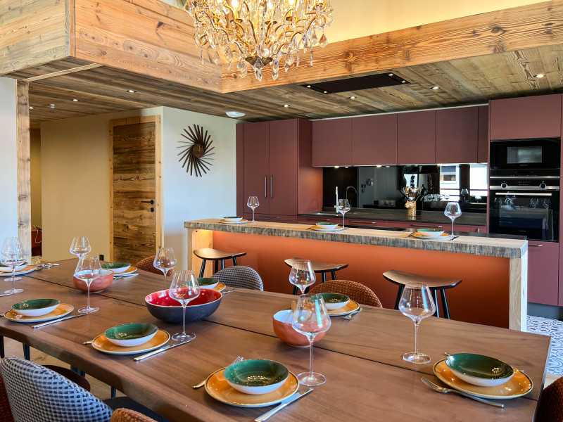 Agora-202-cuisine-salle-a-manger-location-appartement-chalet-Les-Gets