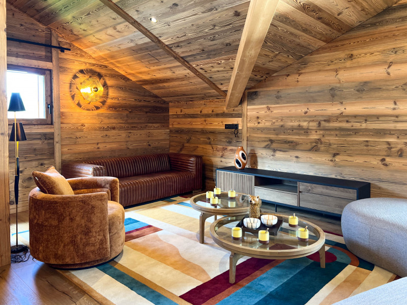 Agora-202-salon-location-appartement-chalet-Les-Gets