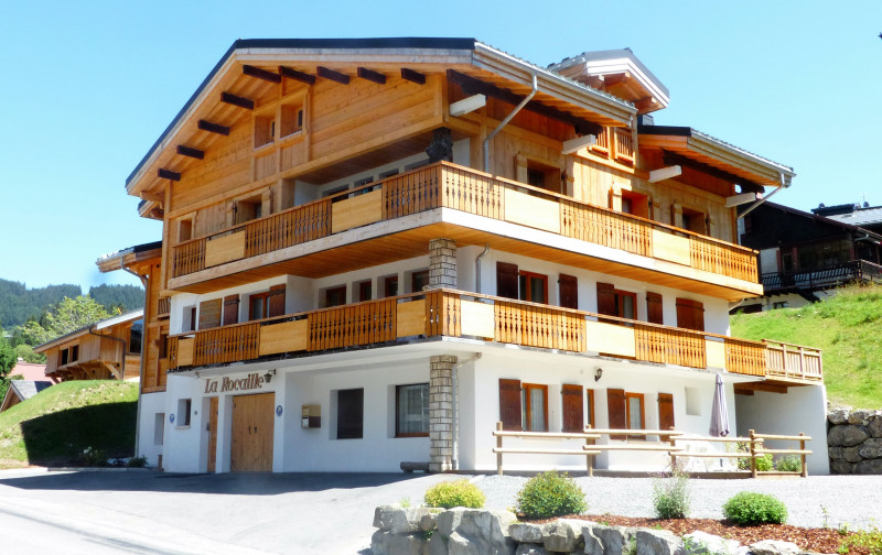 Alpine-nest-exterieur-residence-ete-location-appartement-chalet-les-gets