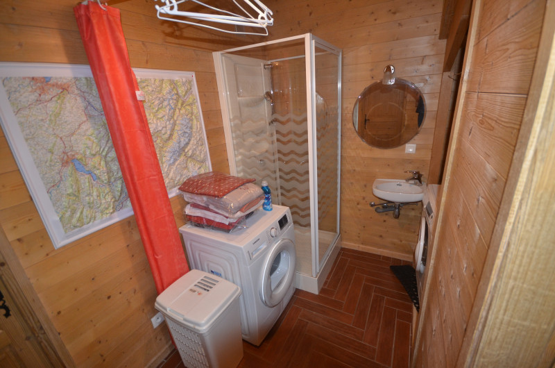 Atout-coeur-buanderie-location-appartement-chalet-Les-Gets