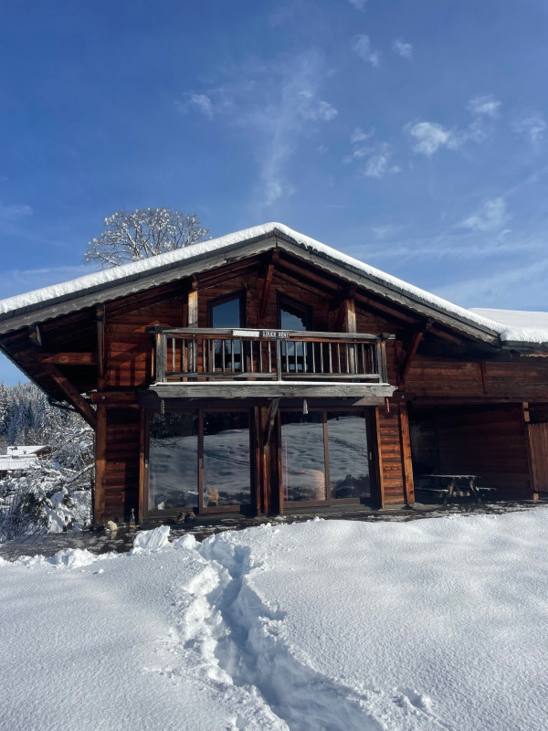 Atout-coeur-vue-hiver-location-appartement-chalet-Les-Gets