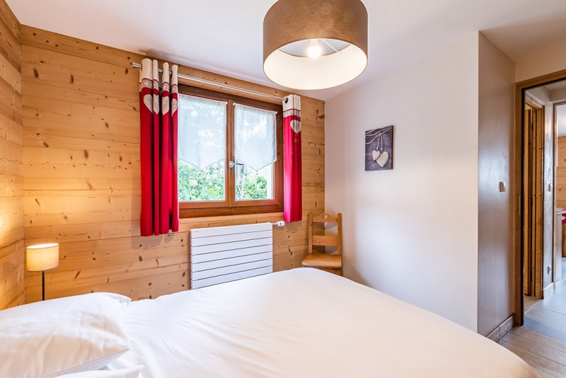 Aulnaie-1-chambre-lit-double-location-appartement-chalet-Les-Gets