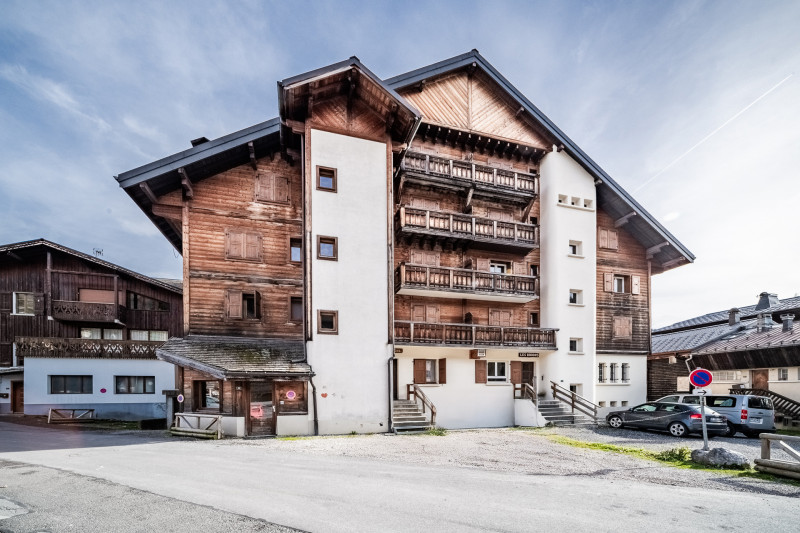 Azalees-7-residence-exterieur-location-appartement-chalet-Les-Gets Azalees-7-residence-exterieur-location-appartement-chalet-Les-Gets