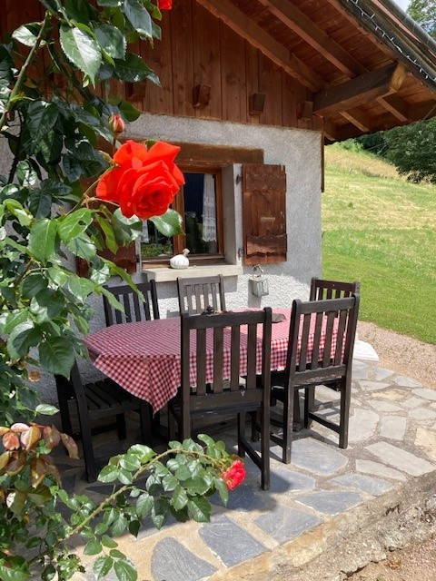 Baquera-exterieur-ete-location-appartement-chalet-Les-Gets