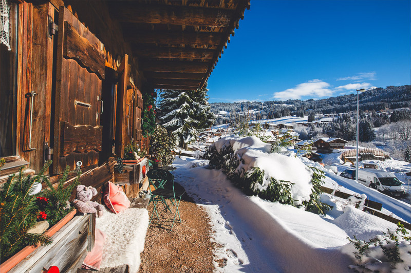Baquera-exterieur-hiver-location-appartement-chalet-Les-Gets