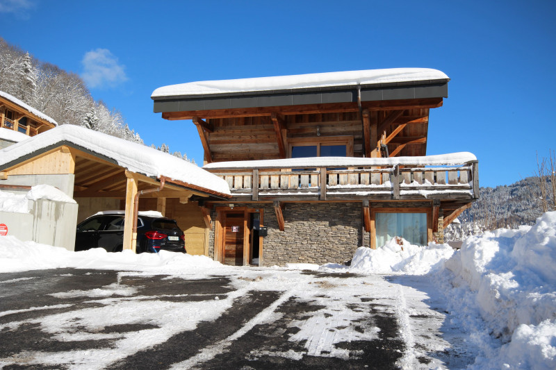 Berio-exterieur-hiver-location-chalet-appartement-Les-Gets