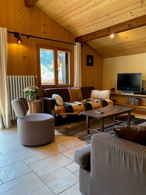 Berthet-Sports-Edelweiss-salon-location-appartement-chalet-Les-Gets