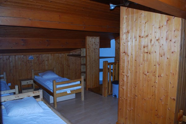 Beth-Shemesh-chambre-dortoir-location-appartement-chalet-Les-Gets