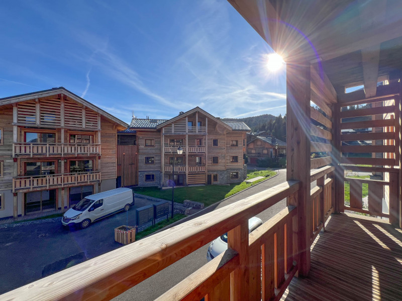 boule-de-neige-102-vue-balcon-location-appartement-chalet-Les-Gets