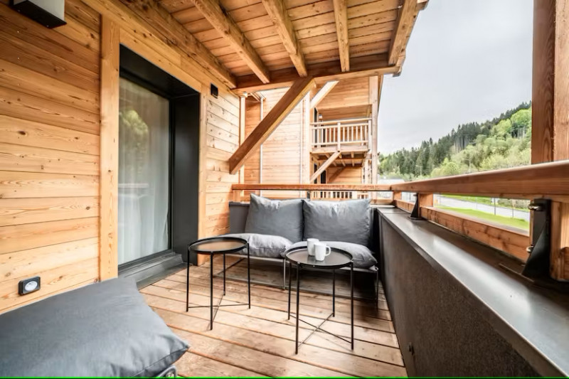cairn-harmony-dolmen-balcon-location-chalet-appartement-les-gets-14327387-14355393