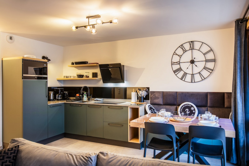 Carmine-A201-cuisine-salle-a-manger-location-appartement-chalet-Les-Gets