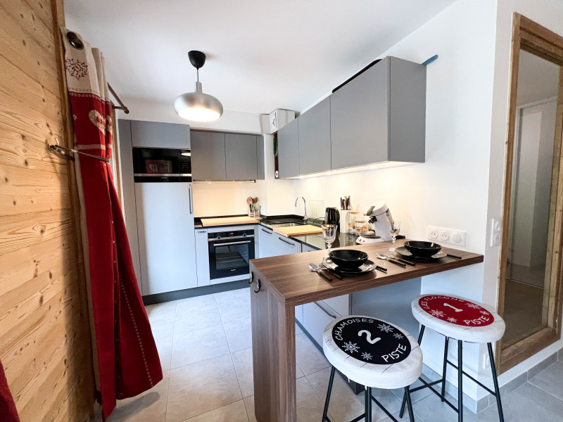 Carmine-Lodge-A206-cuisine-location-appartement-chalet-Les-Gets