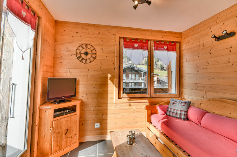 Carry-3-salon-location-appartement-chalet-Les-Gets Carry-3-salon-location-appartement-chalet-Les-Gets