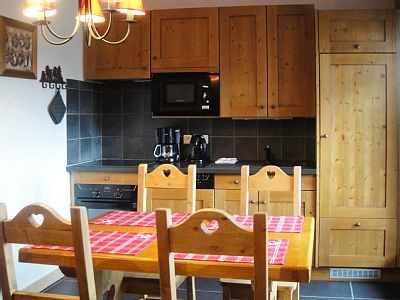 Carry-5-cuisine-location-appartement-chalet-Les-Gets