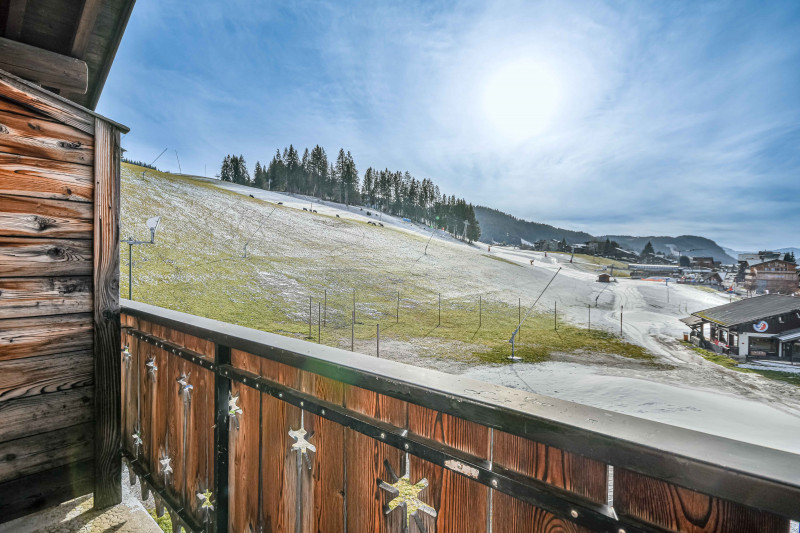 Carry-5-vue-balcon-location-appartement-chalet-Les-Gets Carry-5-vue-balcon-location-appartement-chalet-Les-Gets