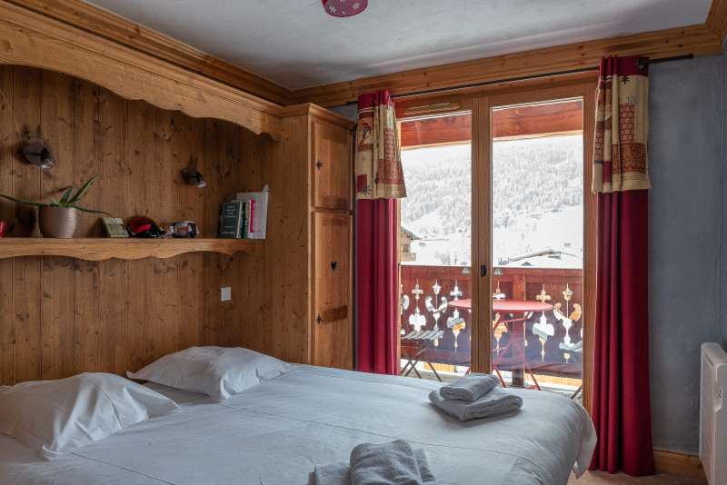 chalet-1066-mouflon-chambre-lit-double-location-appartement-chalet-Les-Gets