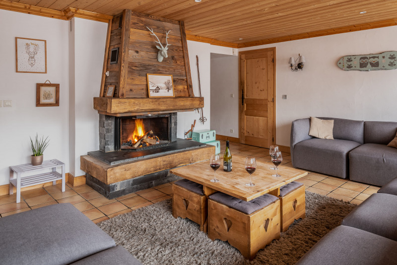 chalet-1066-mouflon-salon-sejour-location-appartement-chalet-Les-Gets