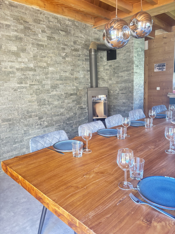 chalet-de-l-arbalou-salle-a-manger-location-appartement-chalet-Les-Gets chalet-de-l-arbalou-salle-a-manger-location-appartement-chalet-Les-Gets