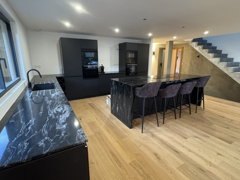 Chalet-Magy-1-cuisine-location-appartement-chalet-Les-Gets