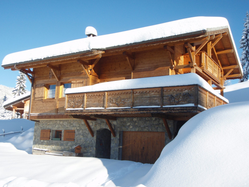 chalet-novelin-ducrettet-exterieur-hiver-appartement-chalet-Les-Gets