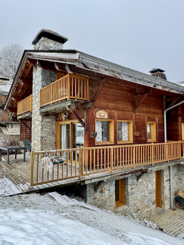 Fern-exterieur-hiver-location-chalet-appartement-Les-Gets