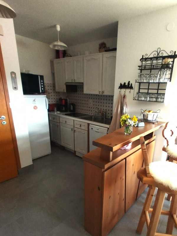 Floriere-3-cuisine appartement-chalet-Les-Gets